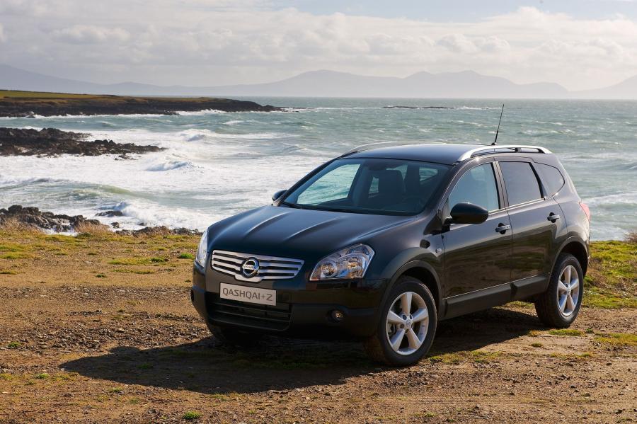  Nissan Qashqai 2 2009 года  (фото 25 из 51)